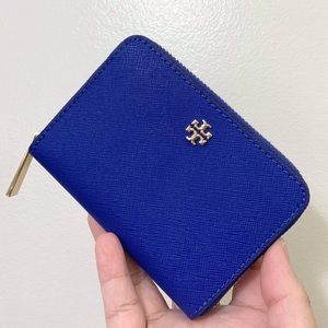 Tory small Wallet 🌹🌹🌹